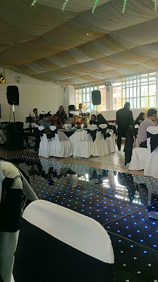 Salon De Eventos Sociales Las Fuentes